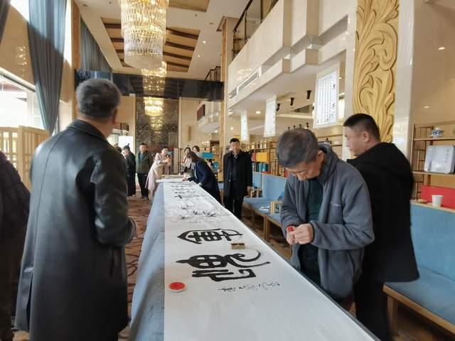 首屆一品天下三月三書畫藝術(shù)節(jié)隆重舉行